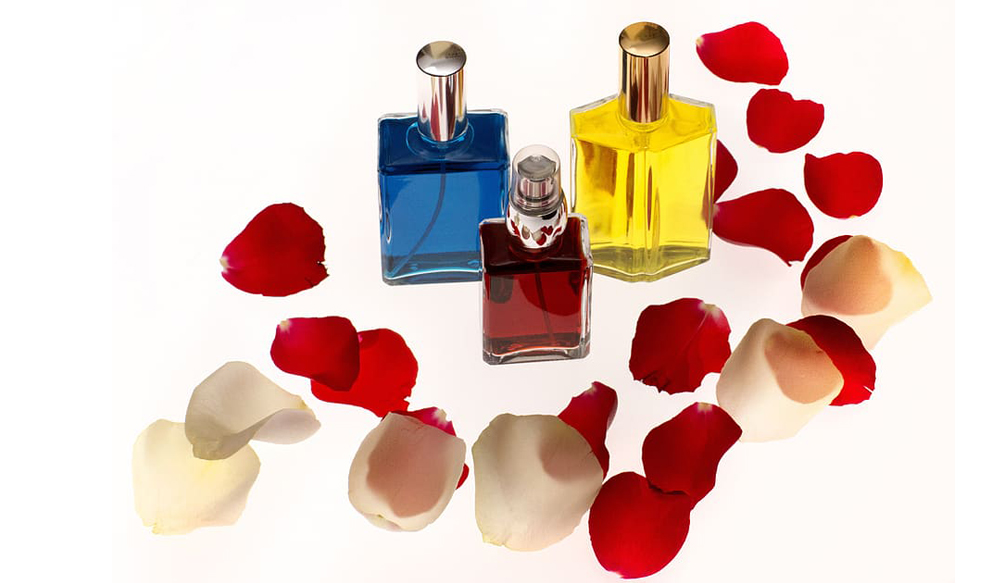  perfume oils in Pakistan